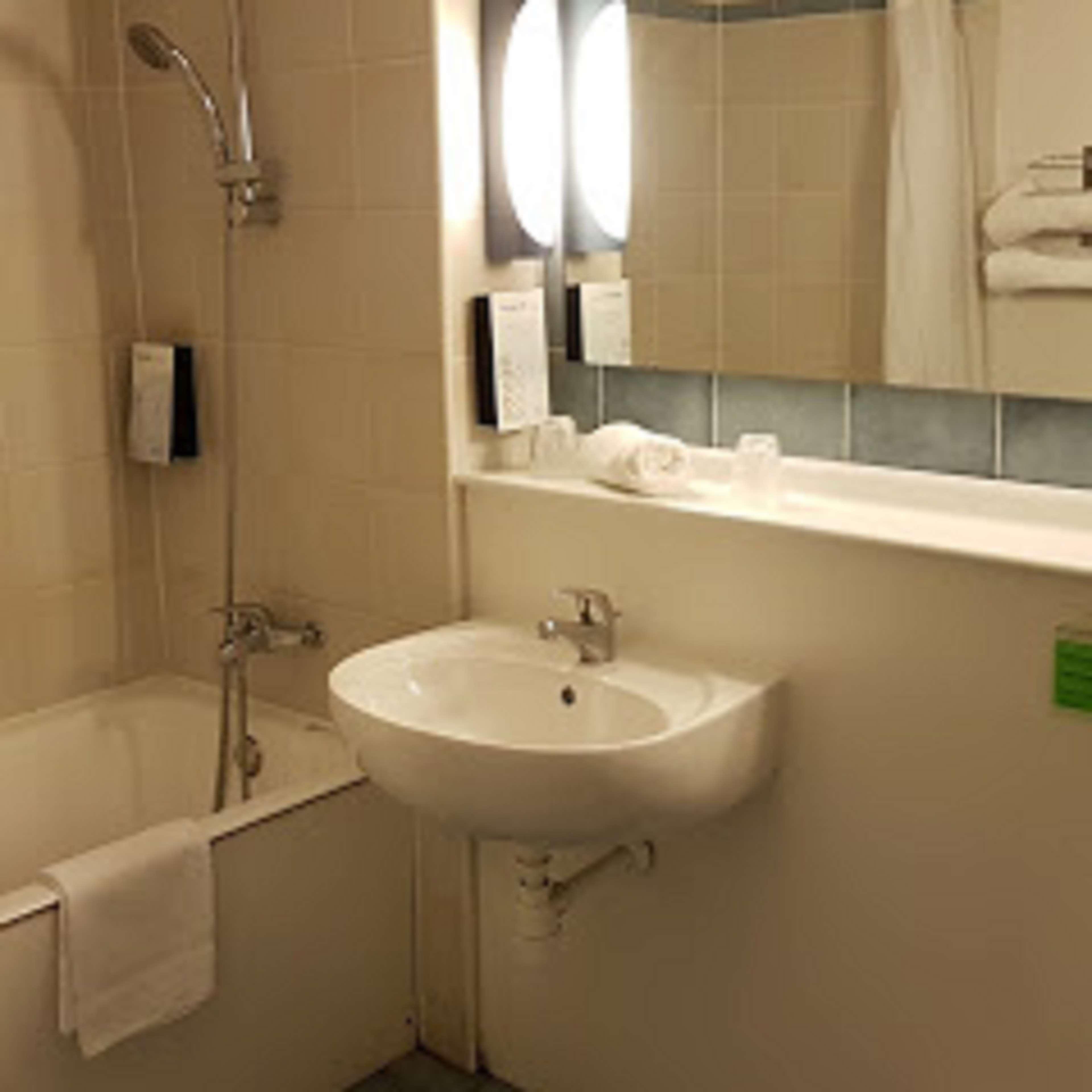 Hotel Campanile Marmande Zewnętrze zdjęcie
